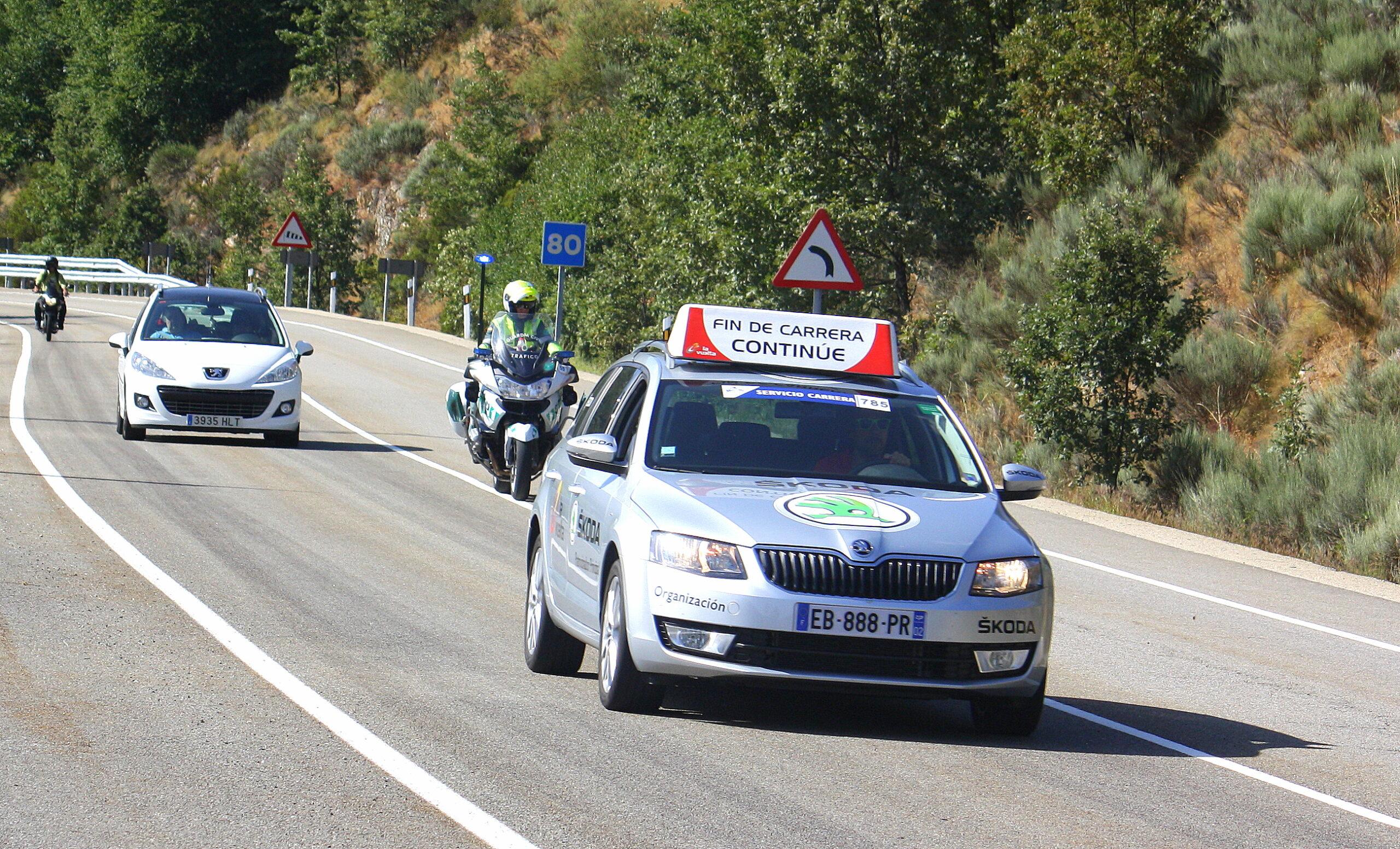 Motoristas de la ATGC en el dispositivo de la UMSV durante la vuelta ciclista.