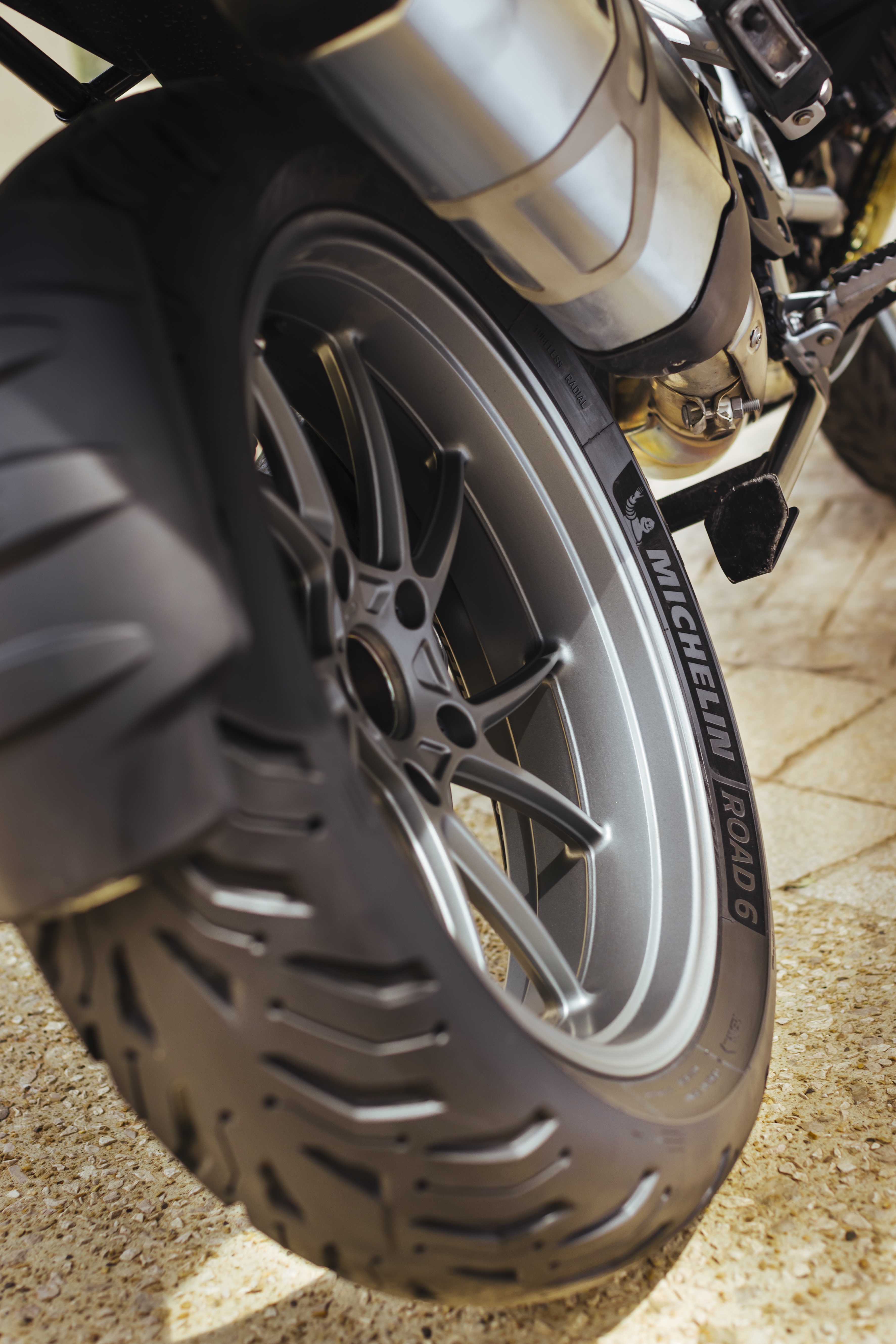 Neumatico Michelin Road 6 para moto
