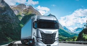 IVECO y Grupo Alpega ofrecerán servicios de descarbonización facilitando un ecosistema de transporte libre de emisiones