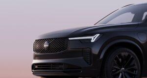 Volvo XC90 Black Edition exterior