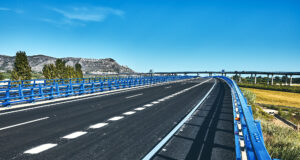 sistemas contención vehículos autovía