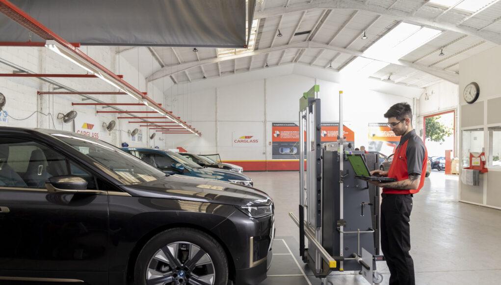 Servicio recalibrado sensores cámaras sistemas ADAS Carglass
