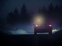 El 65% de los españoles desconoce los detalles de la nueva normativa sobre la luz de emergencia V16 obligatoria a partir de 2026.