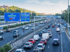 Carreteras atasco vehículos circulacion