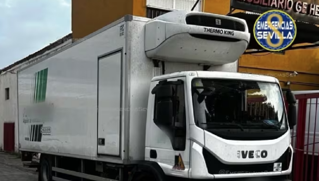 CAMION ALCOHOL SIN CARNET SEVILLA