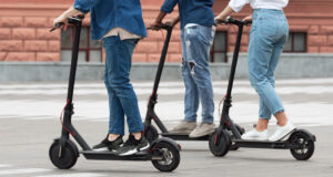 Detalle de Vehículos de Movilidad Personal VMP Patinetes eléctricos