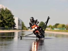 España podría evitar 158 muertes al año con ABS en todo el parque móvil, según Bosch Sistema ABS en un vehículo y tráfico en carretera, en un artículo sobre seguridad activa y prevención de accidentes en España.